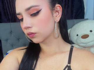 Foto de perfil sexy de la modelo Kkatalina, ¡disfruta de un show webcam muy caliente!