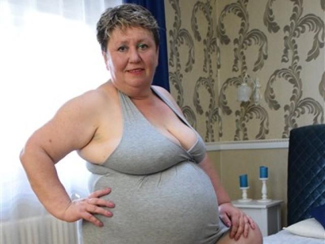 Chubby Granny Masturbates For Him