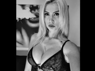 Lellie - Live porn & sex cam - Img 58